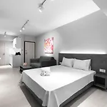 Modeco, Nilie Hospitality Mgmt